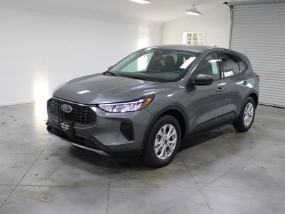 New 2026 Ford Escape Active w/ Cold Weather Package
