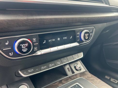 Used 2019 Audi Q5 Prestige w/ Prestige Package image 11