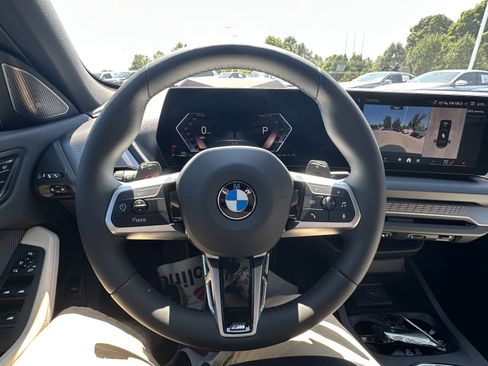 Used 2025 BMW 228i xDrive w/ Technology Package image 18