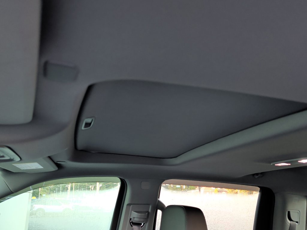 Used 2024 Chevrolet Silverado 3500 LTZ AWD/4WD image 7