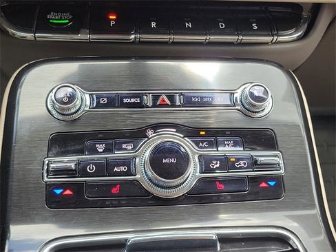 Certified 2023 Lincoln Nautilus FWD w/ Premium Package image 20