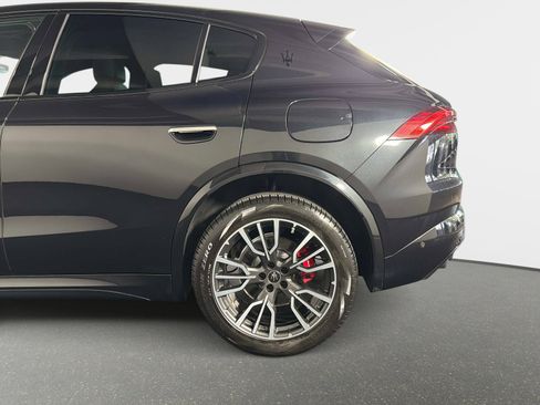 Used 2023 Maserati Grecale Modena AWD/4WD image 15
