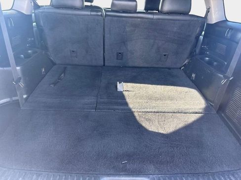 Used 2015 Toyota Highlander LE image 24