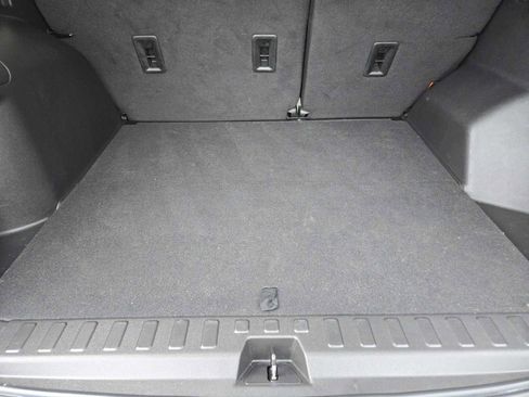 Certified 2023 Chevrolet Equinox LS w/ LS Convenience Package FWD image 31