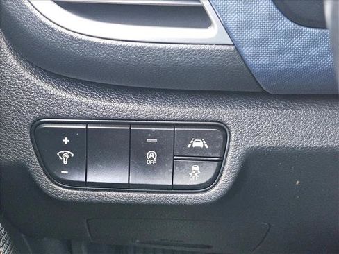 Used 2021 Kia Seltos S AWD/4WD image 16