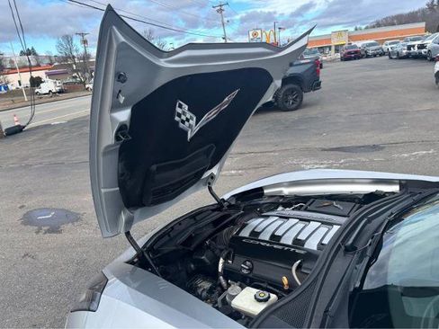 Used 2017 Chevrolet Corvette Stingray Coupe w/ 3LT Preferred Equipment Group image 23