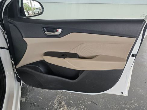 Used 2020 Hyundai Accent SE image 19