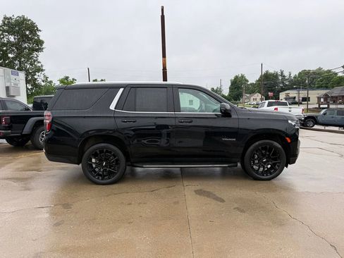 Used 2022 Chevrolet Tahoe LT w/ Luxury Package AWD/4WD image 5