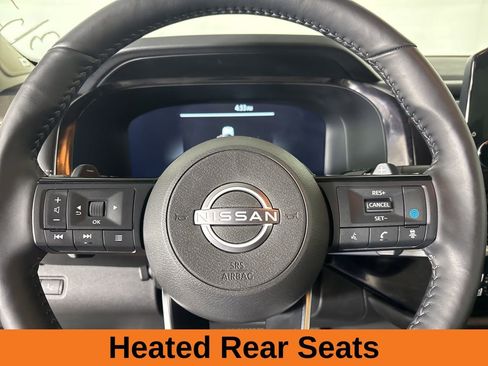 Used 2024 Nissan Pathfinder Platinum w/ Cargo Package image 13