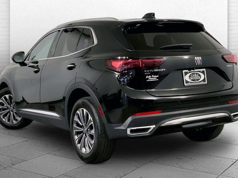 Used 2025 Buick Envision Preferred AWD/4WD image 11