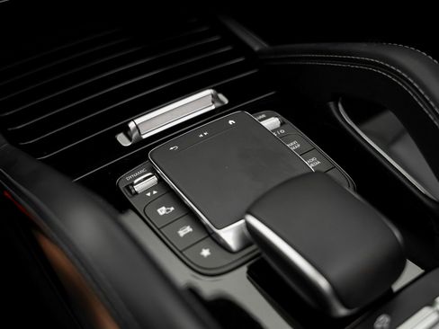 Used 2024 Mercedes-Benz GLE 53 AMG 4MATIC image 58