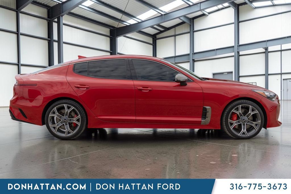 Used 2020 Kia Stinger GT AWD/4WD image 28
