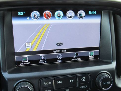 Used 2018 Chevrolet Colorado Z71 RWD image 24