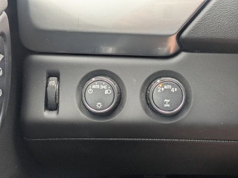 Used 2019 Chevrolet Tahoe LT image 26