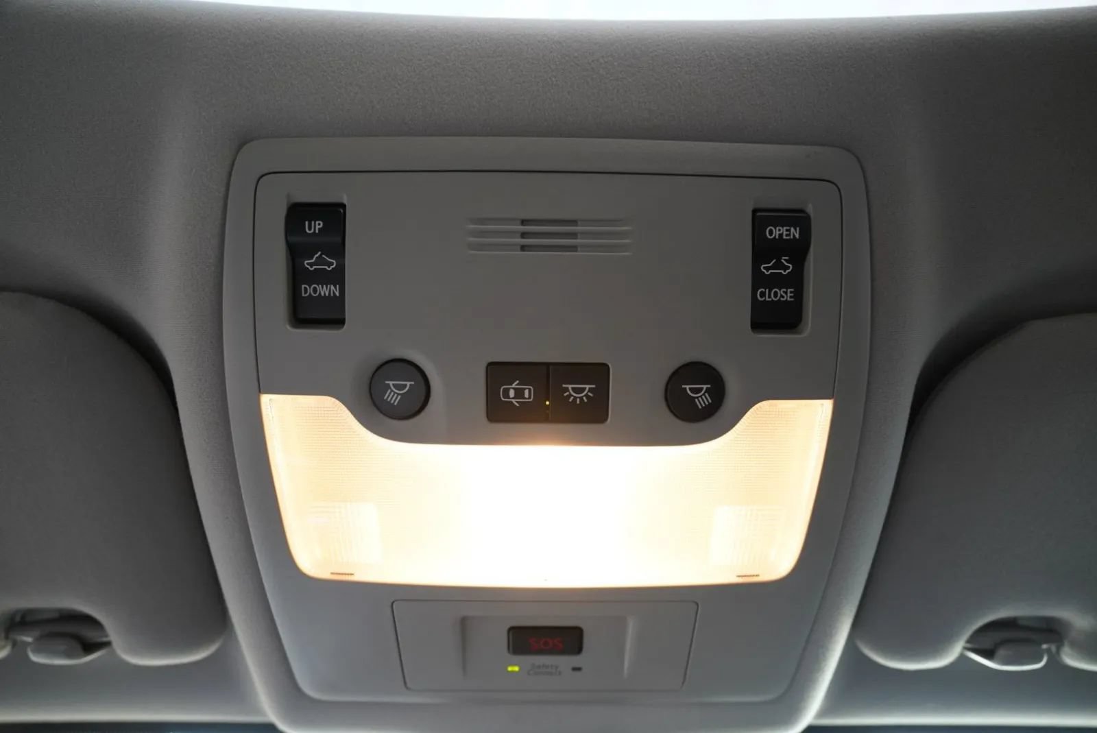 Used 2019 Lexus IS 300 AWD w/ Navigation Package image 24