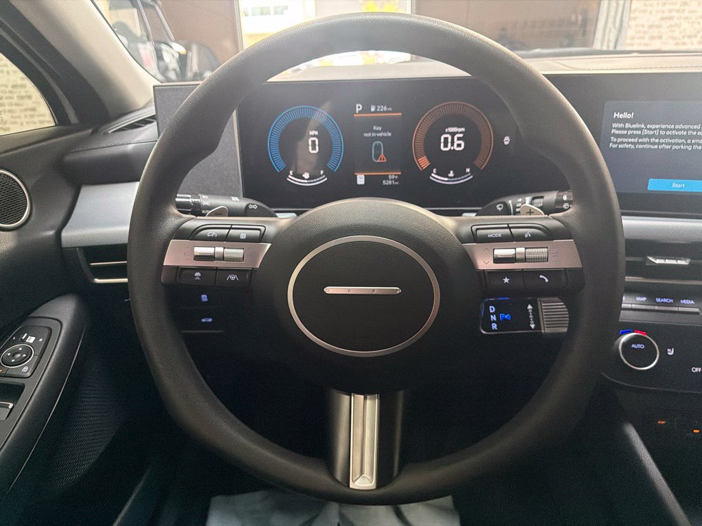 Certified 2025 Hyundai Sonata SEL FWD image 18