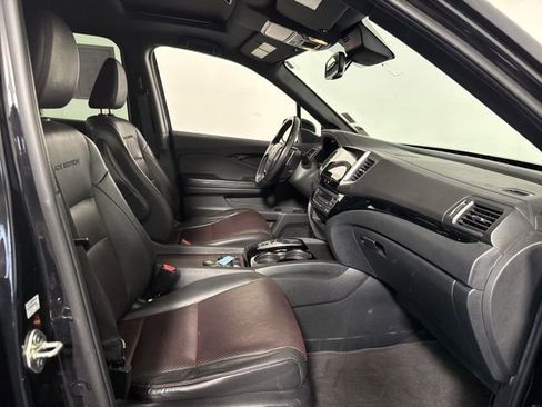 Used 2020 Honda Ridgeline Black Edition image 21