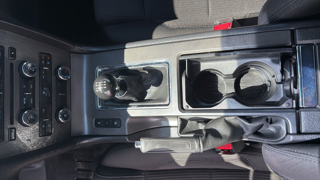 Used 2013 Ford Mustang GT RWD image 12