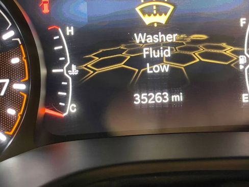 Used 2025 Jeep Compass Trailhawk image 15