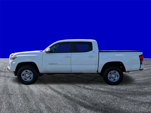 Used 2020 Toyota Tacoma SR5 RWD image 7