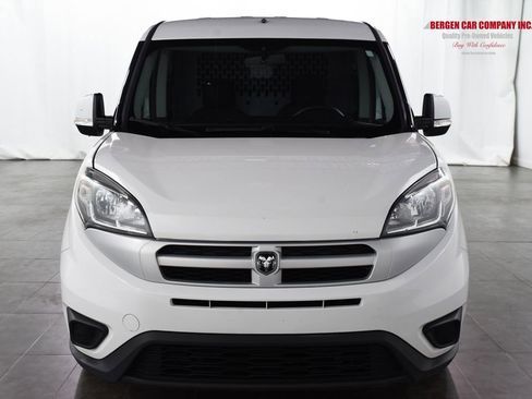 Used 2018 RAM ProMaster City Tradesman SLT image 2