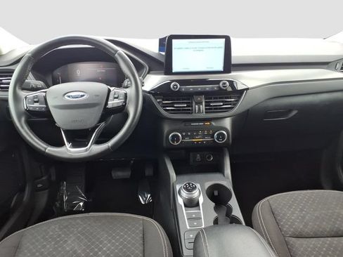 Certified 2024 Ford Escape Active AWD/4WD image 11