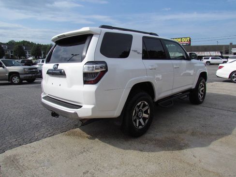 Used 2019 Toyota 4Runner TRD Off-Road Premium AWD/4WD image 5