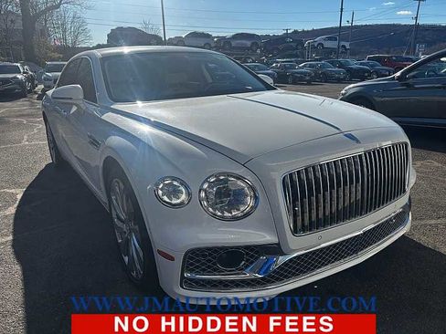 Used 2021 Bentley Flying Spur V8 w/ First Edition Specification AWD/4WD image 13