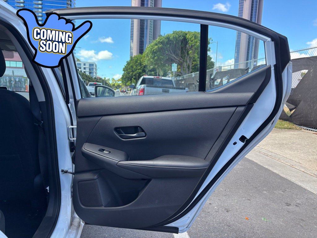 Used 2025 Nissan Sentra SV FWD image 17
