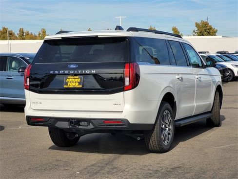 New 2025 Ford Expedition Max Active image 4
