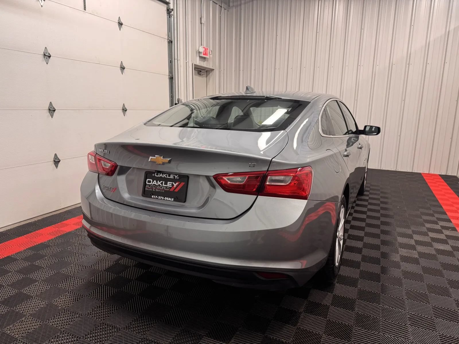 Used 2023 Chevrolet Malibu LT FWD image 17