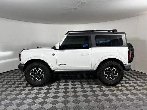 Used 2022 Ford Bronco Outer Banks AWD/4WD image 8