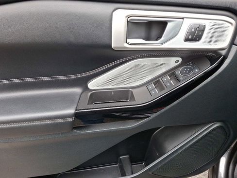 Used 2023 Ford Explorer ST w/ Equipment Group 401A image 14