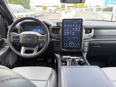 Used 2025 Ford F150 Lightning Lariat AWD/4WD image 28