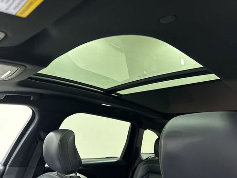 Certified 2024 Lincoln Nautilus Reserve w/ Equipment Group 202A image 26