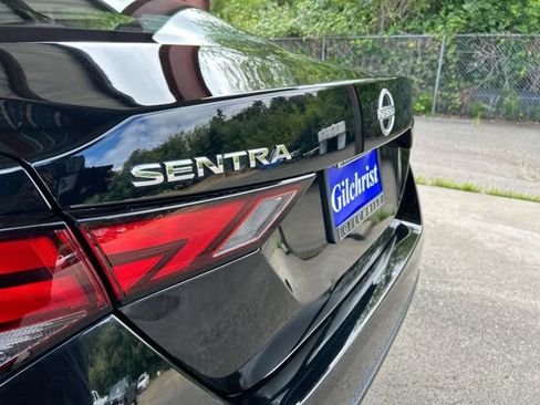 Used 2024 Nissan Sentra SV FWD image 29