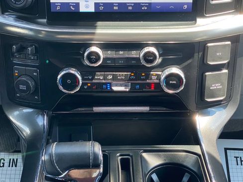 Used 2023 Ford F150 Lariat AWD/4WD image 27