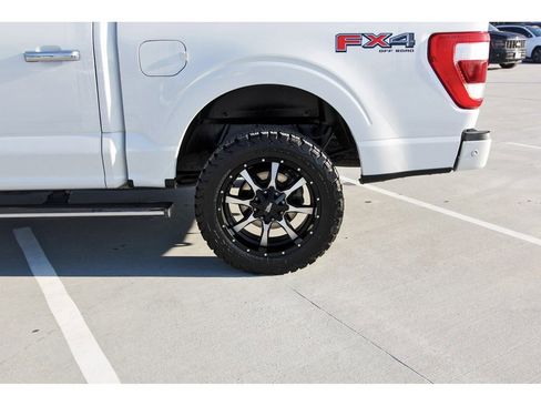 Certified 2021 Ford F150 Platinum w/ Equipment Group 701A High image 29