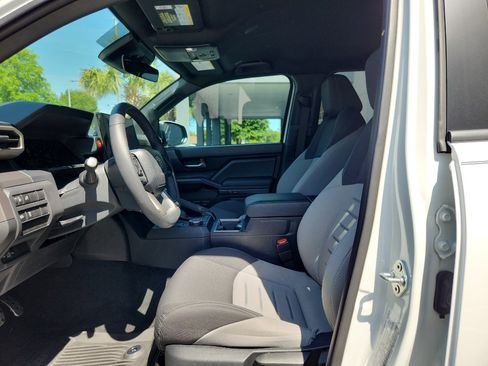 Used 2024 Toyota Tacoma TRD Sport RWD image 6
