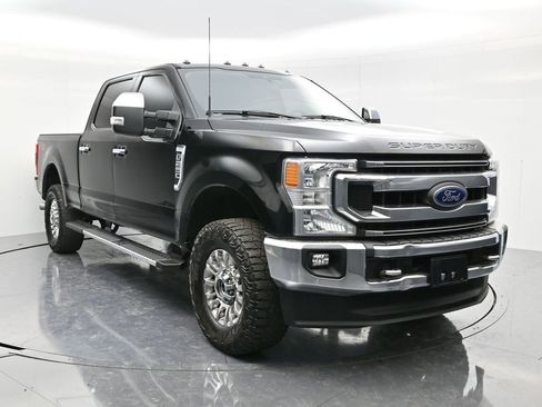 Used 2022 Ford F250 XLT w/ XLT Premium Package image 1