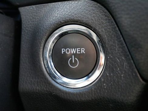 Used 2025 Toyota RAV4 XLE AWD/4WD image 26