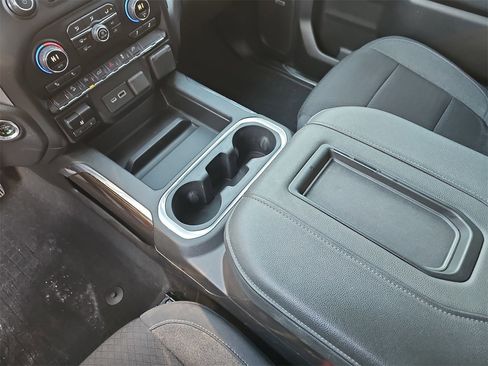 Used 2019 Chevrolet Silverado 1500 LT Trail Boss image 21