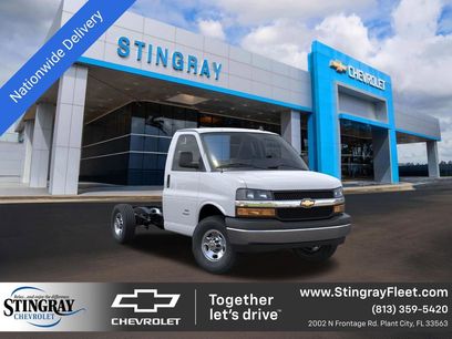 New 2025 Chevrolet Express 3500 w/ Power Convenience Package