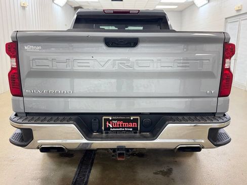 Used 2024 Chevrolet Silverado 1500 LT w/ Z71 Off-Road Package AWD/4WD image 7