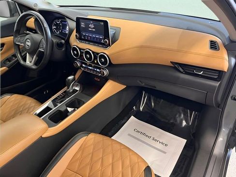 Used 2021 Nissan Sentra SV w/ SV Premium Package image 13