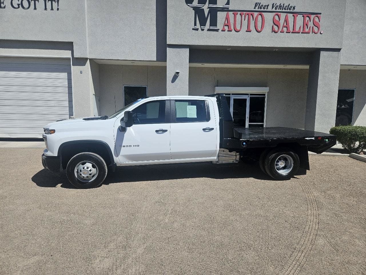Used 2026 Chevrolet Silverado 3500 W/T AWD/4WD image 2