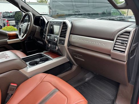 Used 2021 Ford F350 King Ranch w/ King Ranch Ultimate Package AWD/4WD image 22