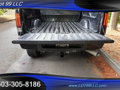 Used 2014 GMC Sierra 2500 Denali w/ Suspension Package, Off-Road AWD/4WD image 15