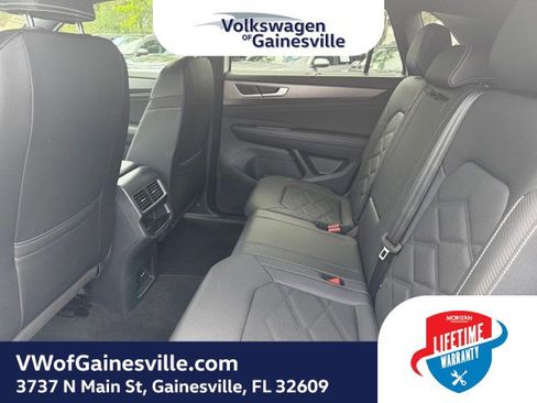 Certified 2026 Volkswagen Atlas Cross Sport SE AWD/4WD image 11