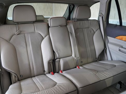 Used 2014 Lincoln MKX FWD w/ Equipment Group 102A image 34